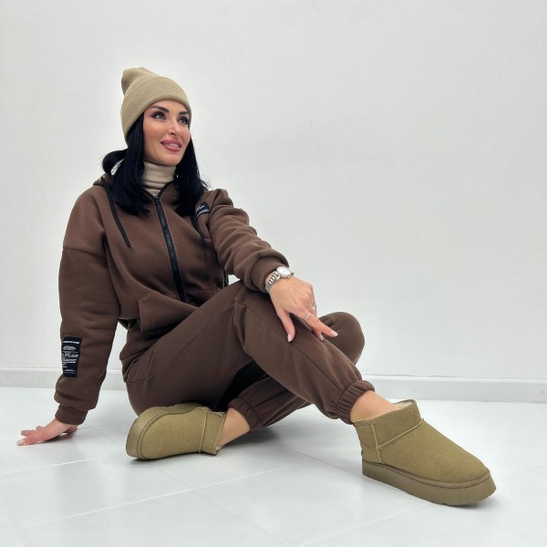 Спортивный костюм женский трикотажный с капюшоном шоколадный F-Girl