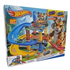 Автотрек паркинг Hot Wheels Snake Garage 31 деталь с машинкой разноцветный