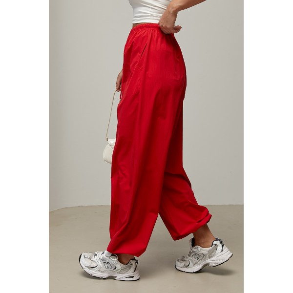 Штаны женские спортивные плащевка свободные красный Lurex
