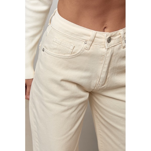 Джинсы женские объемные молочные Lurex