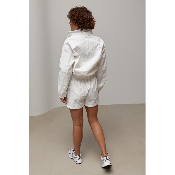 Спортивный костюм женский плащевка белый Lurex