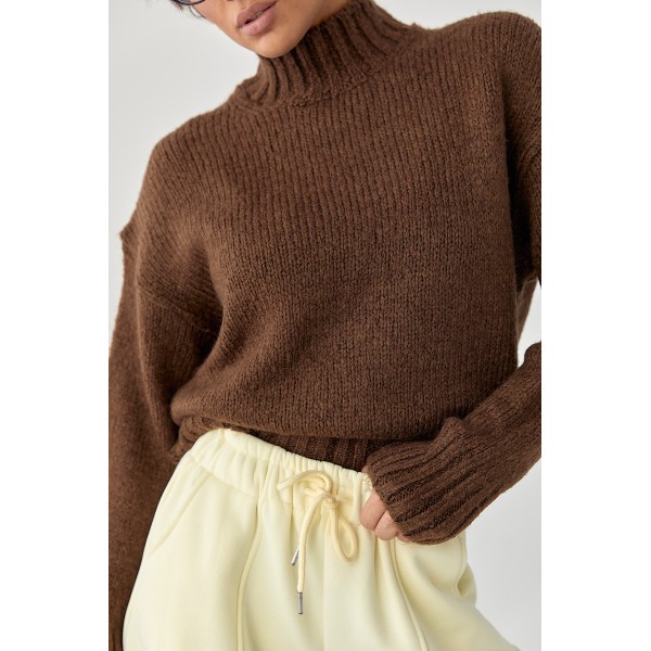 Светр жіночий акриловий укорочений коричневий Lurex