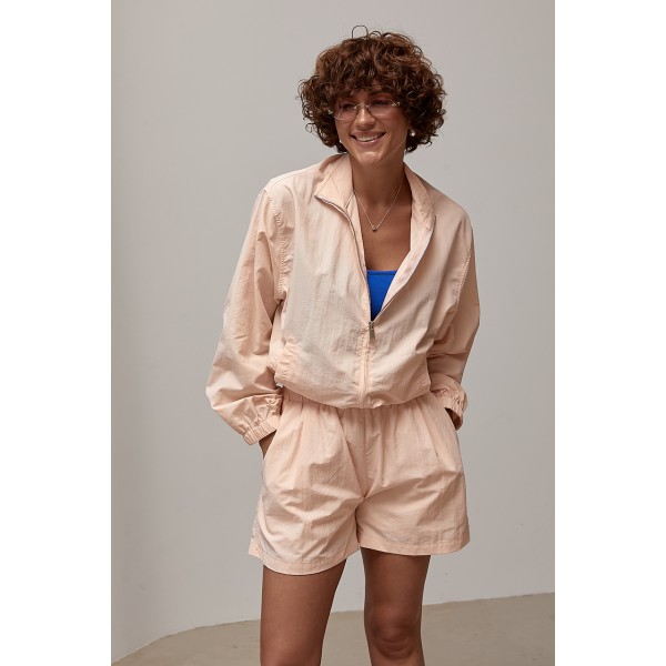 Костюм спортивный ветровка шорты плащевка персиковый Lurex