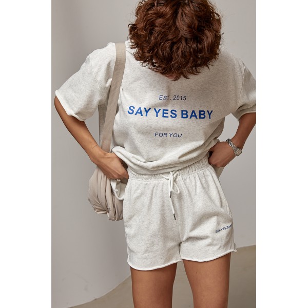 Спортивный костюм женский серый трикотажный с футболкой Lurex