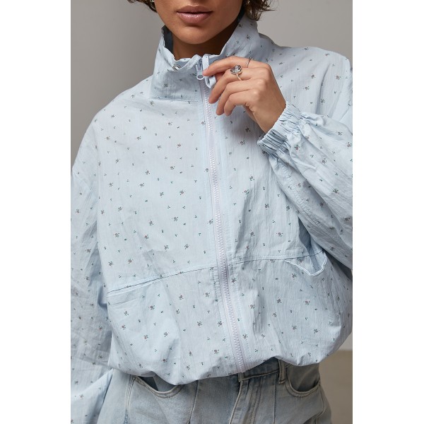 Ветровка женская легкая цветочная Lurex