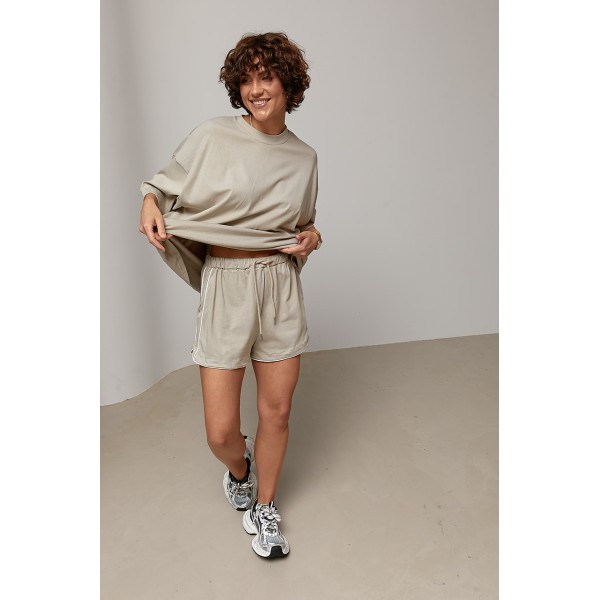 Костюм спортивний вільний з футболкою кавовий Lurex