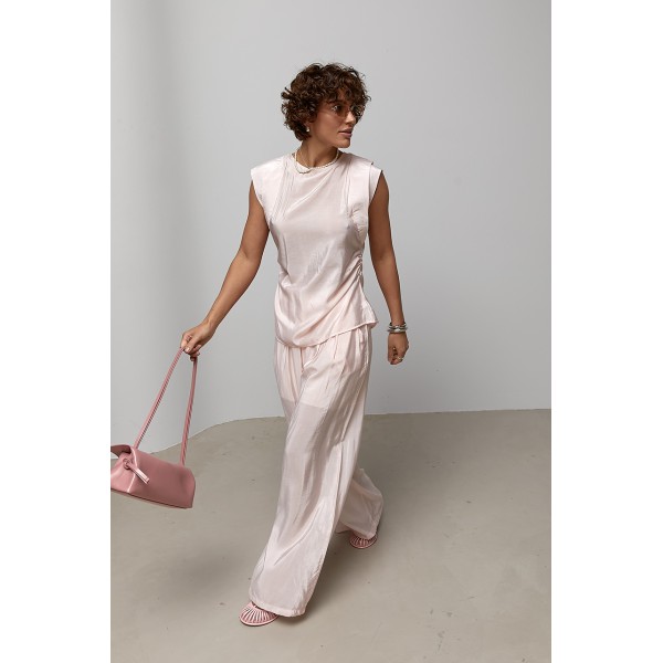 Однотонный легкий костюм из блузы и прямых брюк пудрового цвета ONE SIZE Lurex
