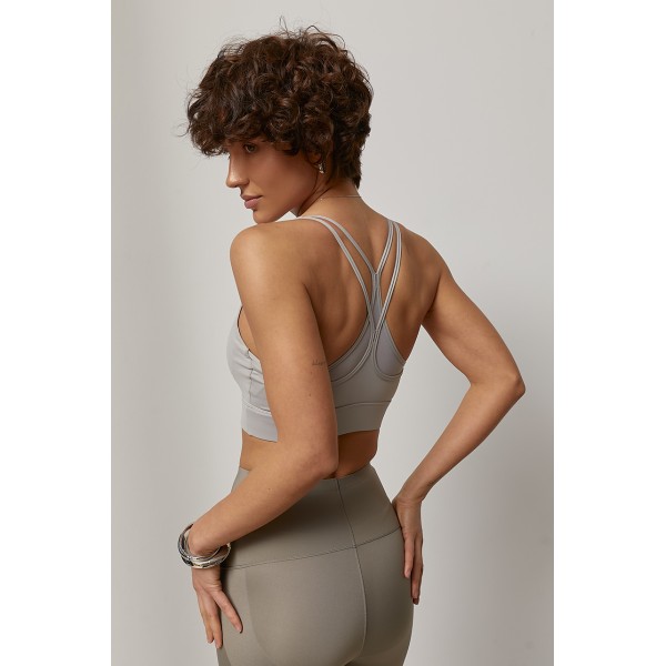 Топ женский спортивный с чашечками Lurex