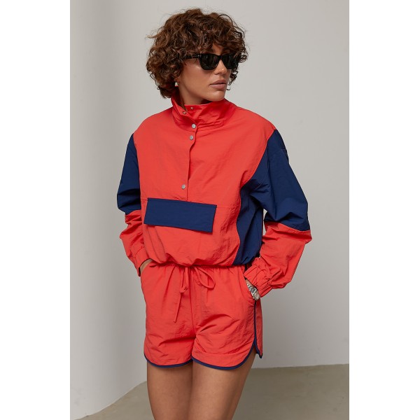 Костюм спортивный с ветровкой и шортами красный Lurex