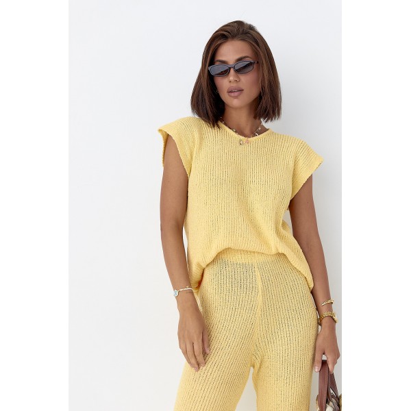 Костюм женский вязаный ажурный вискозный желтый Lurex