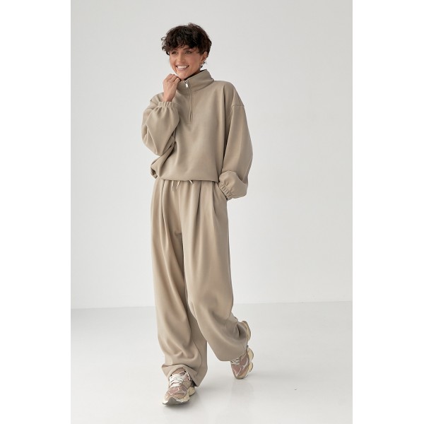 Спортивный костюм женский хлопковый свободного кроя бежевый Lurex