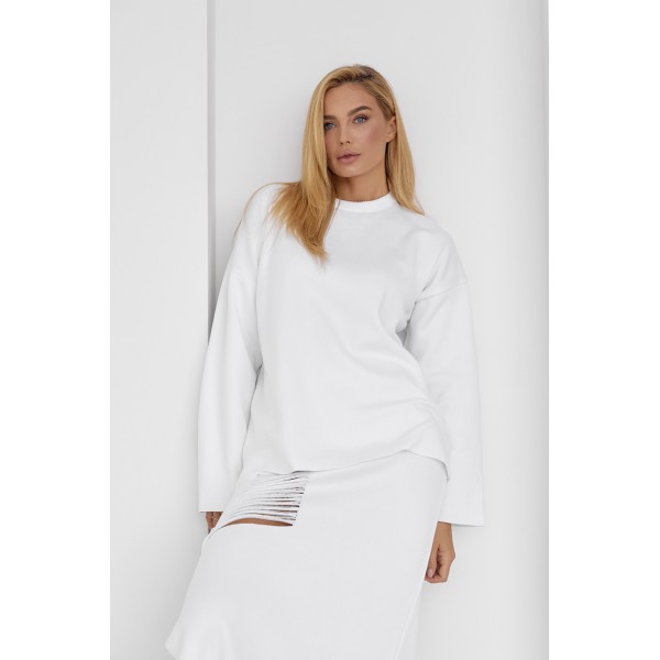 Костюм женский вязаный с прямой юбкой молочный Lurex