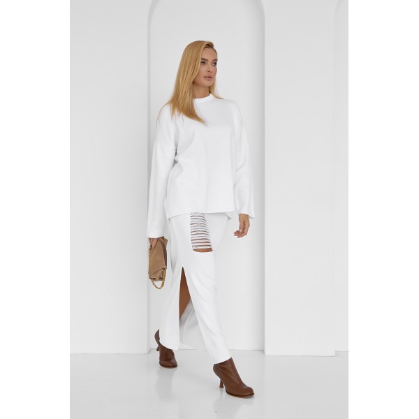 Костюм женский вязаный с прямой юбкой молочный Lurex