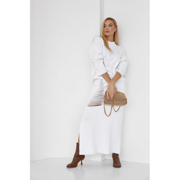 Костюм женский вязаный с прямой юбкой молочный Lurex