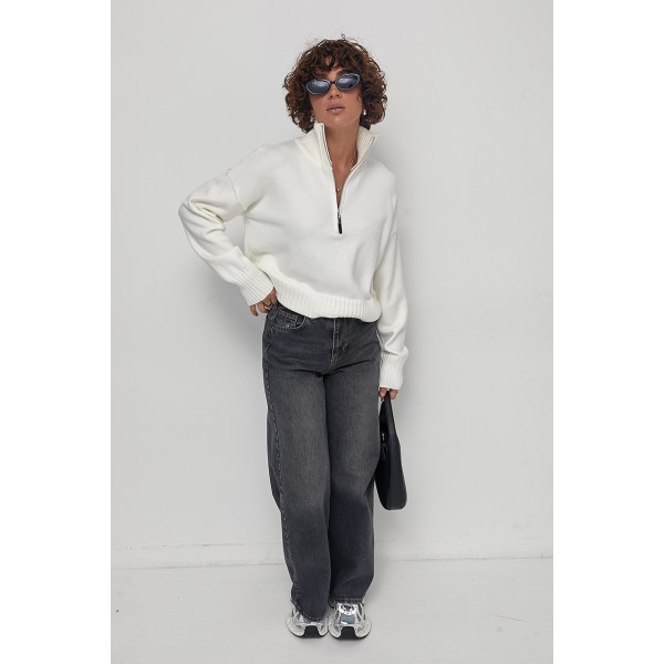 Светр жіночий трикотажний з блискавкою молочний Lurex
