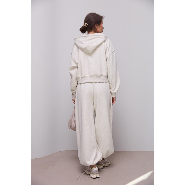 Спортивный костюм женский утепленный светлый Lurex